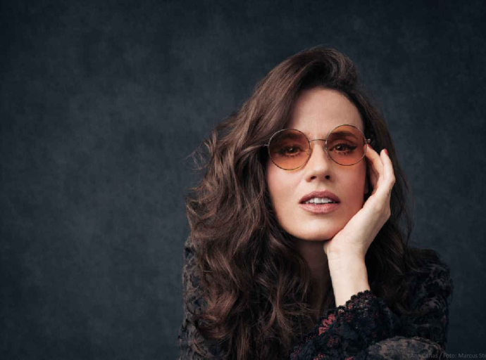 Ana Cañas canta 'Rita Lee' em Santo André dia 26 de Abril