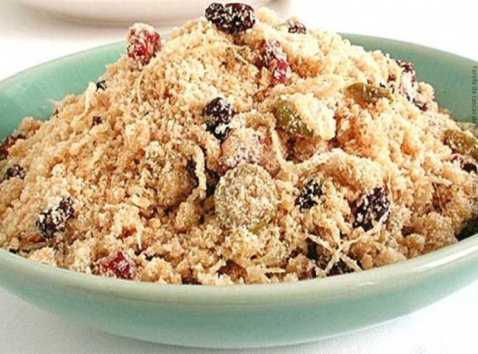 Farofa de cascas melão e abacaxi; Saudável, saborosa e crocante