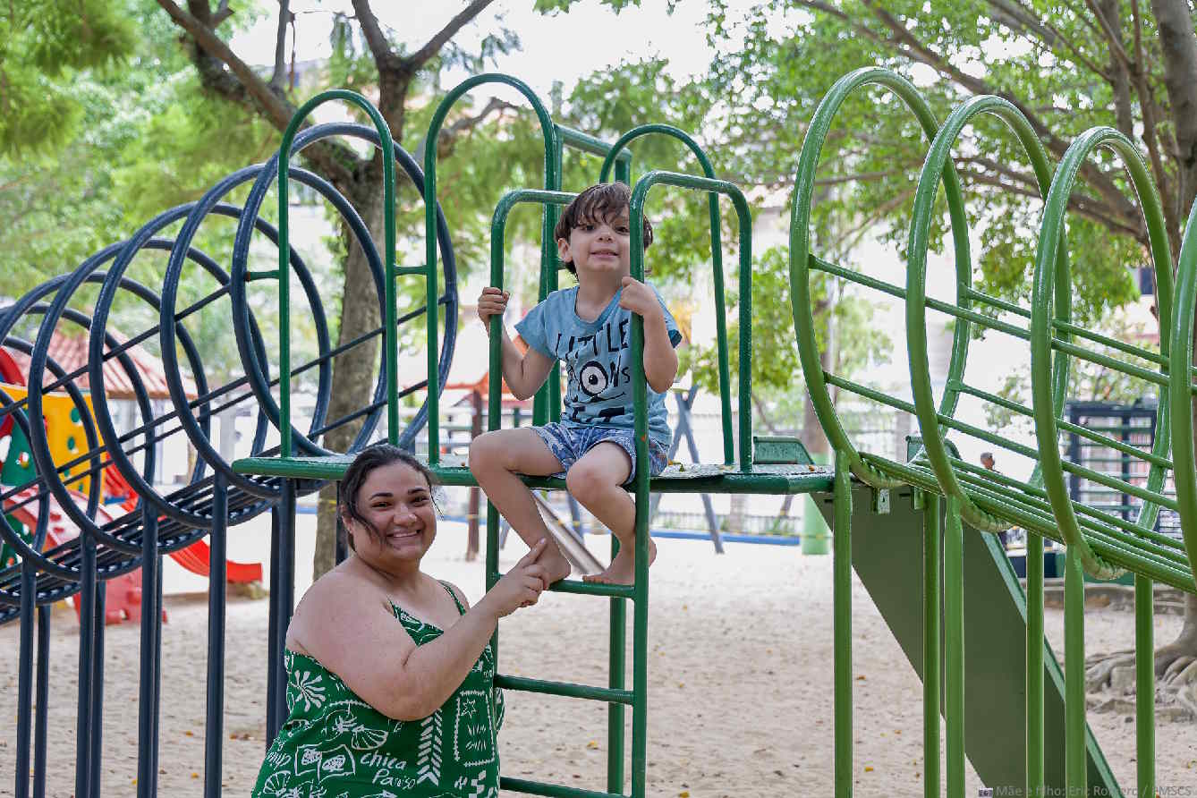 Mãe e filho: Eric Romero / PMSCS